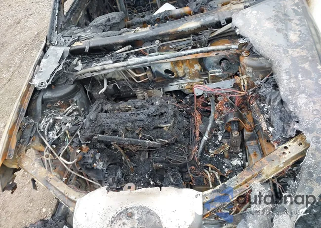 1C3CDZAB1EN112925: 43525406