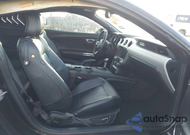 1FA6P8TH8F5317208: 43525464