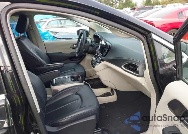 2C4RC1S77RR150141: 43525509