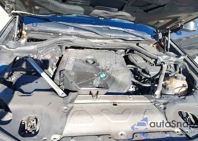 5UXTR9C5XKLE15196: 43525512