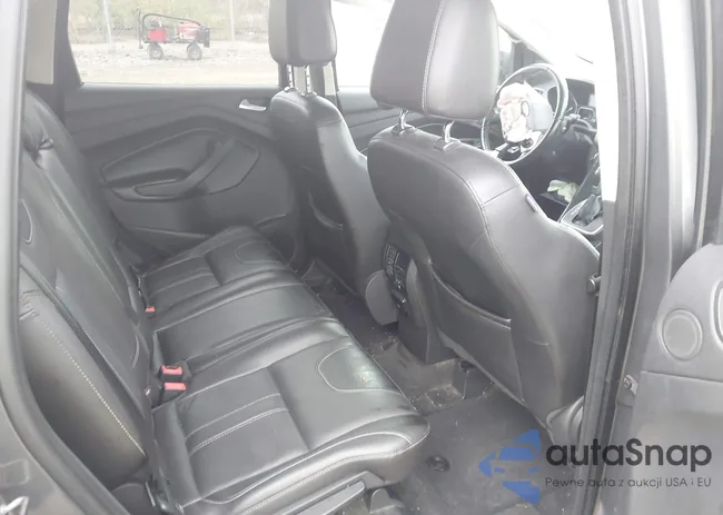 1FMCU9J96DUD84427: 43525521