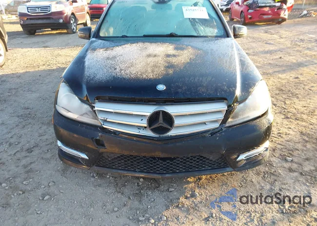 WDDGF8AB7DR244098: 43525571