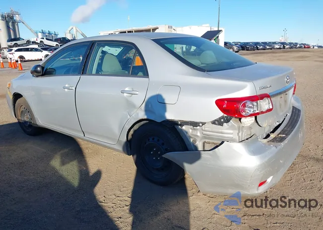 2T1BU4EEXDC051798: 43525650