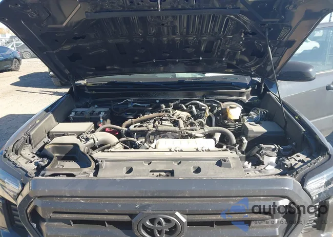 3TMLB5JN6RM026403: 43525679