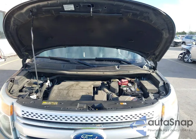 1FMHK7D84CGA49294: 43525698