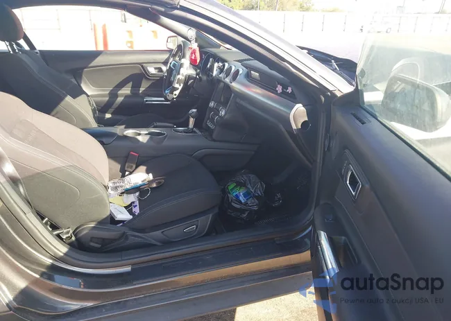 1FATP8UH8K5199978: 43525914