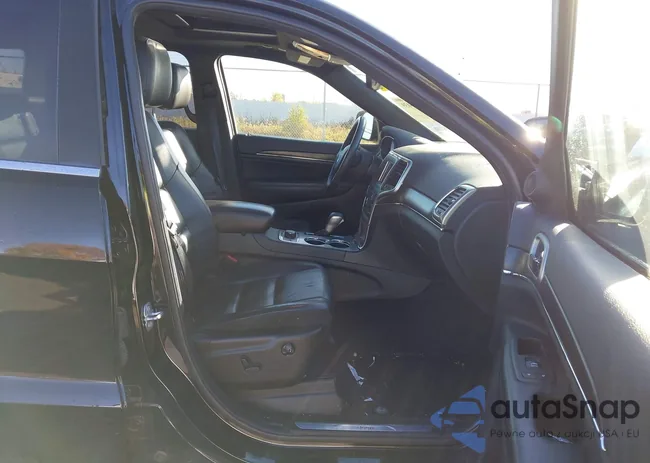 1C4RJFBG8JC236834: 43525039