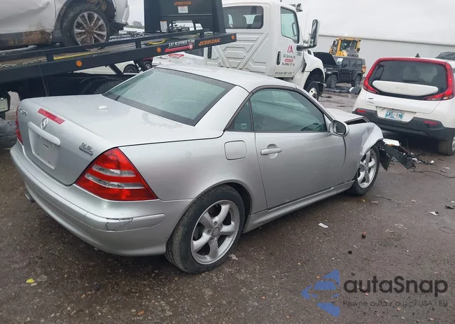 WDBKK65F83F282407: 43525066