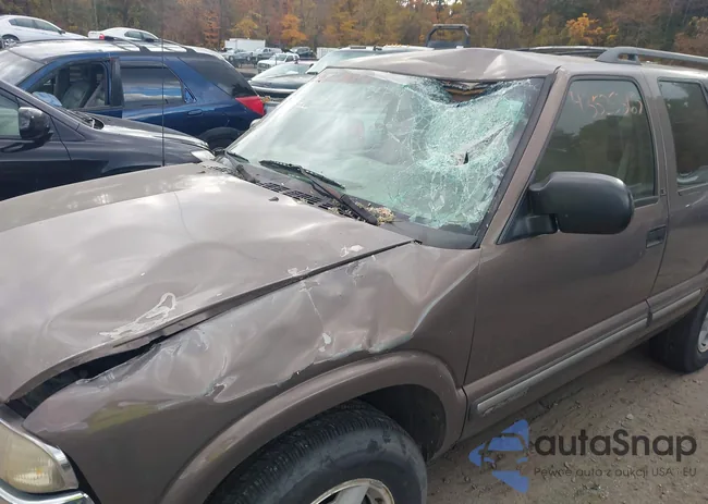 1GNDT13WXY2308038: 43525363