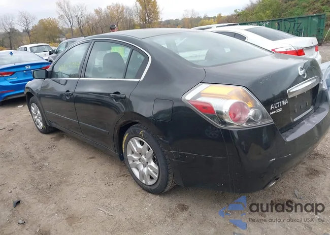 1N4AL2AP5CC183746: 43525384