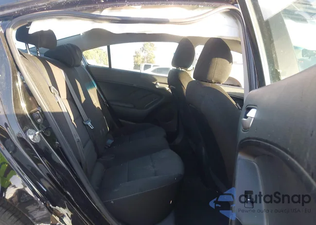 3KPFK4A74JE230561: 43525389