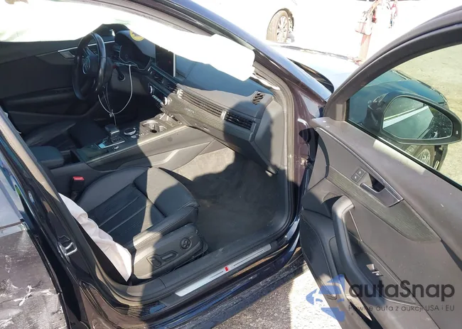 WAUENAF44HN011070: 43526394