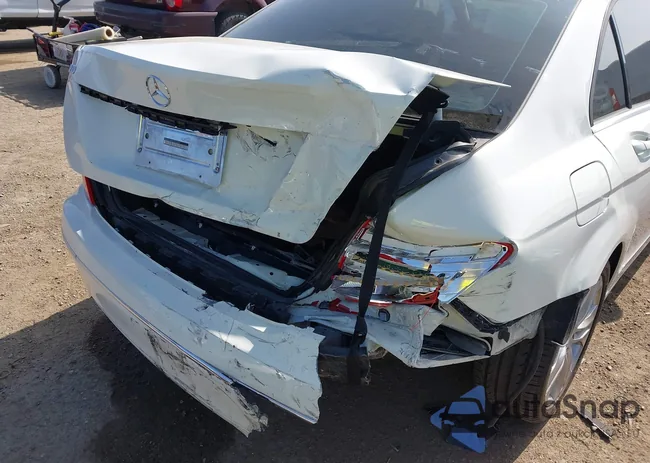 WDDGF4HB9CR222469: 43526492