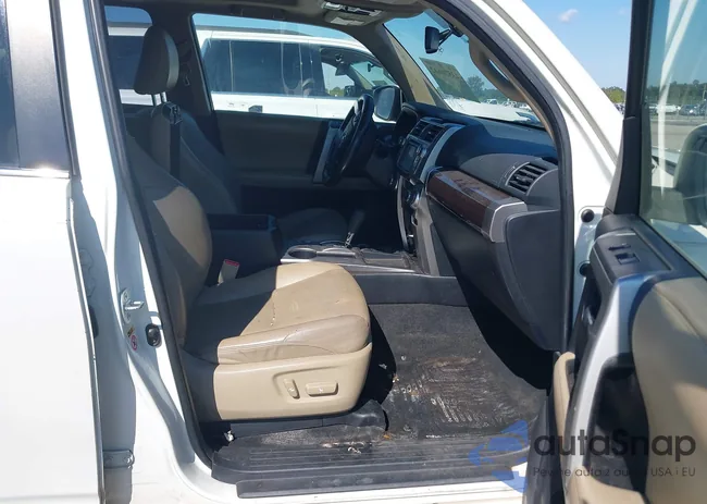 JTEZU5JR5E5069262: 43526642