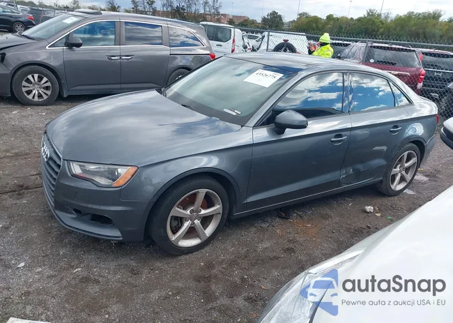 WAUACGFF8F1011859: 43526775