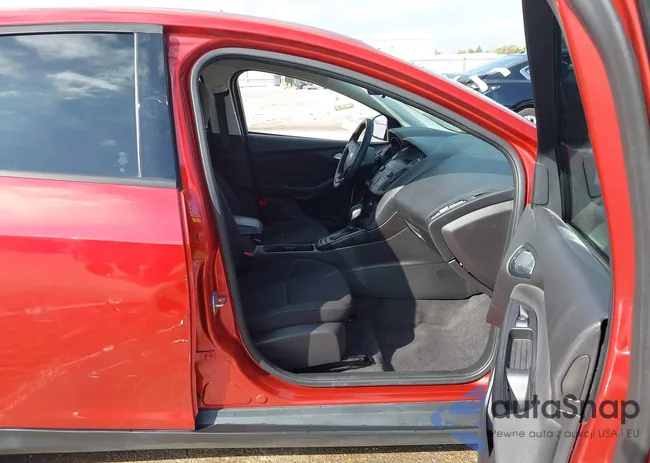 1FADP3K23JL330640: 43526809