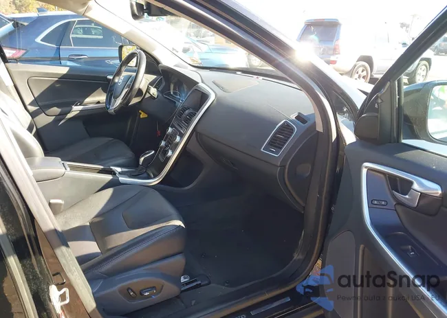 YV4902RM6G2780123: 43526855