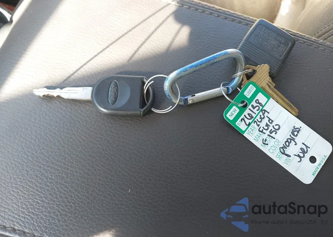 1FTPW14V29FB30414: 43526069