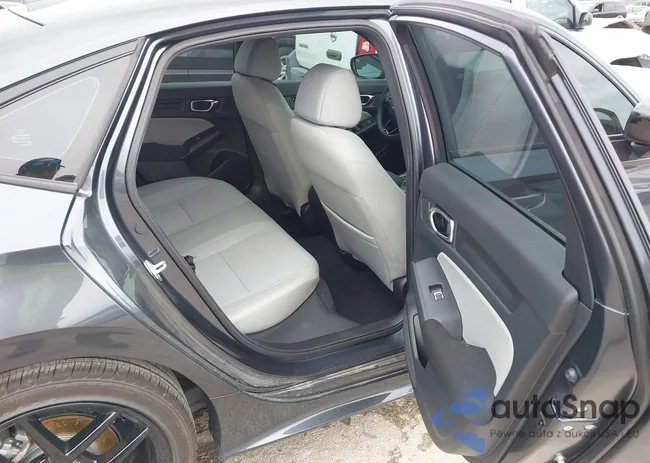 2HGFE4F82SH329329: 43526123