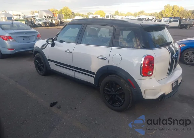 WMWZC5C57EWM18432: 43526126