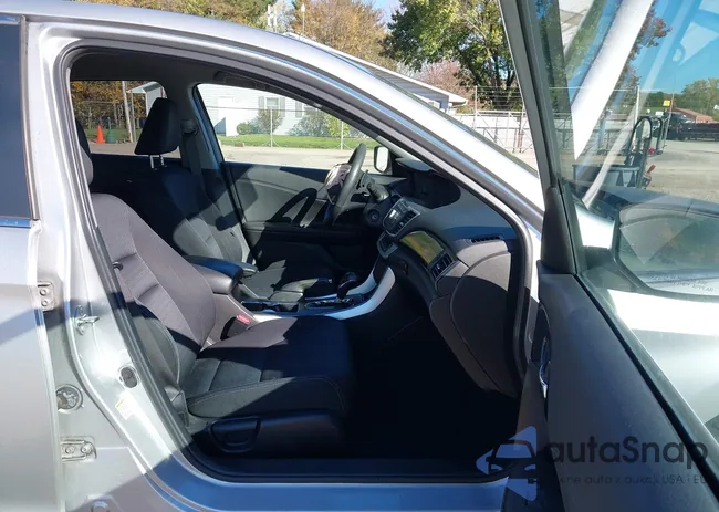 1HGCR2F51EA276854: 43526152