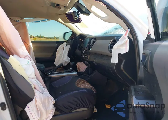 3TYCZ5AN3PT172111: 43526179