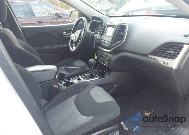 1C4PJMAB6GW150916: 43526285