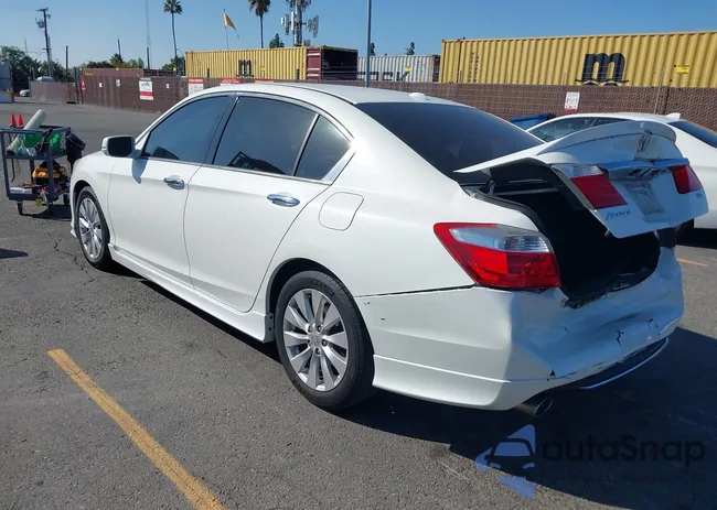 1HGCR3F89DA018676: 43526330