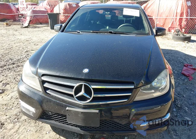 WDDGF4HBXEA962906: 43526337