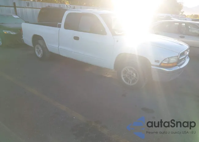 1B7GL22X0YS725769: 43526369