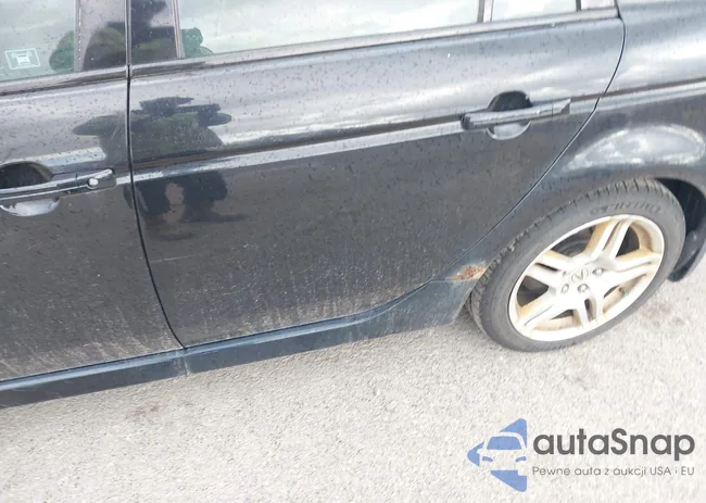 19UUA66208A045053: 43527409