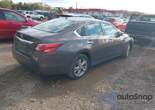 1N4AL3AP5EC150674: 43527443