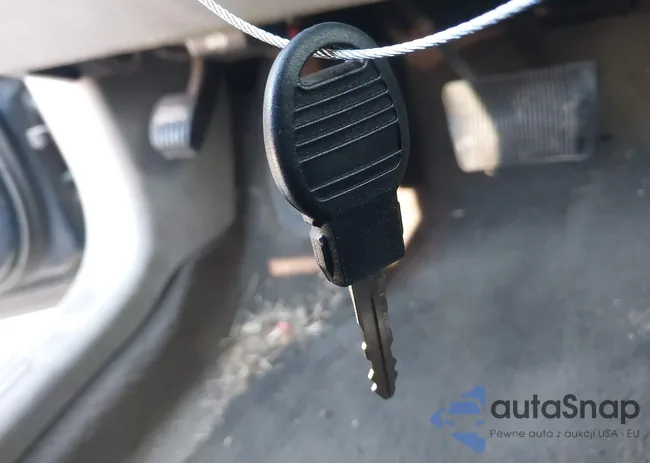 2C3KA33G68H139481: 43527480