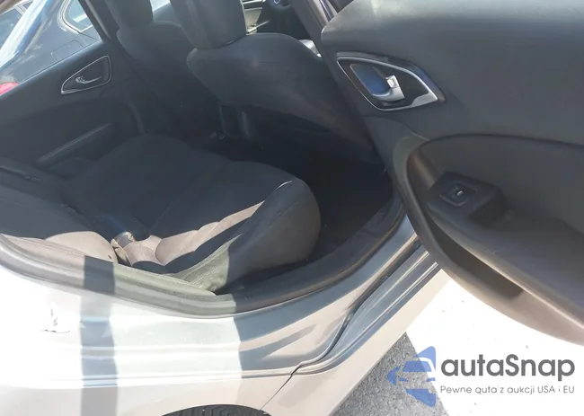 1C3CCCAB3FN661673: 43527561