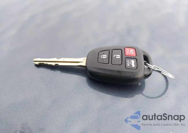 2T1BURHE2JC112727: 43527995