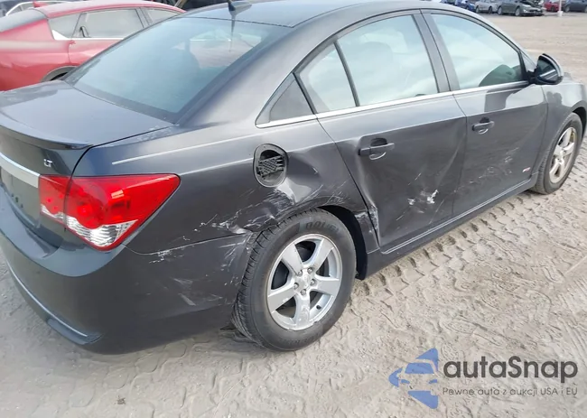 1G1PC5SB5E7140456: 43527056