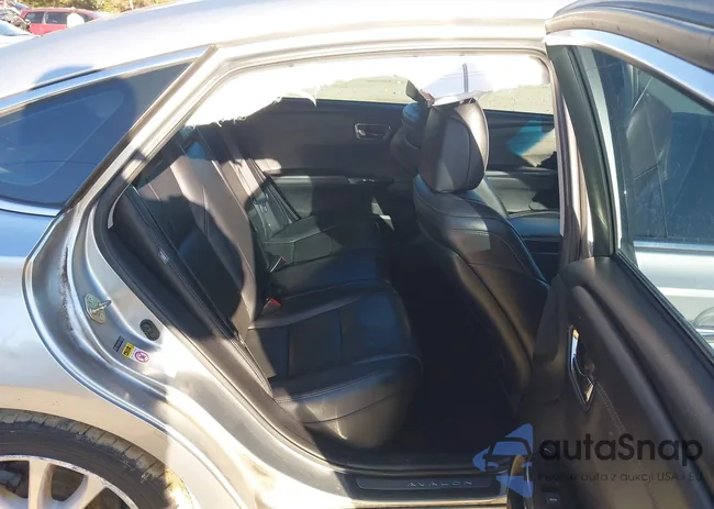 4T1BK1EB9FU149930: 43528409