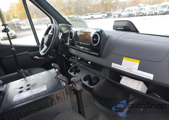 W1Y4NBVY7ST204384: 43528592