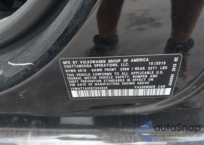 1VWAT7A32EC034828: 43528600