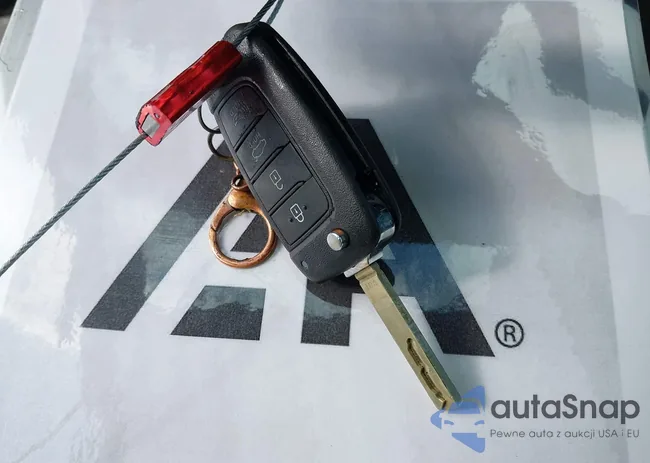 KMHLL4DG1RU788968: 43528612