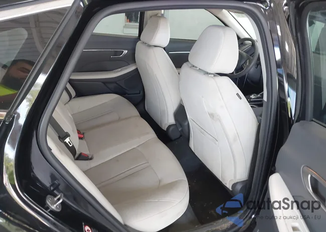 KMHL64JA4PA325566: 43528628