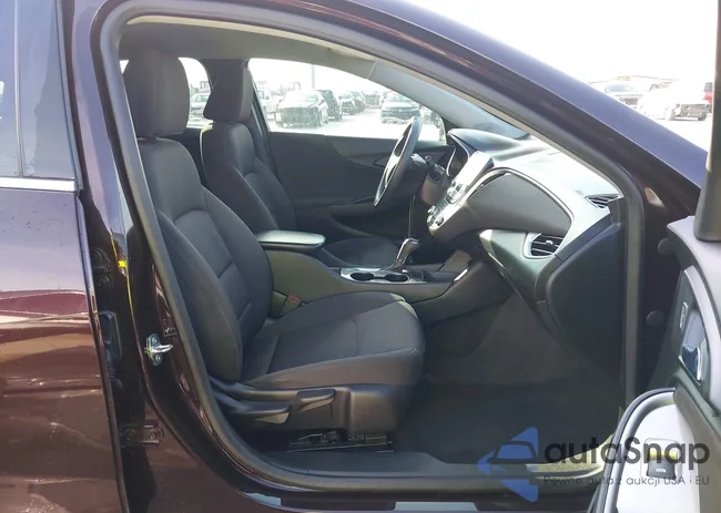 1G1ZB5ST8LF130463: 43528645