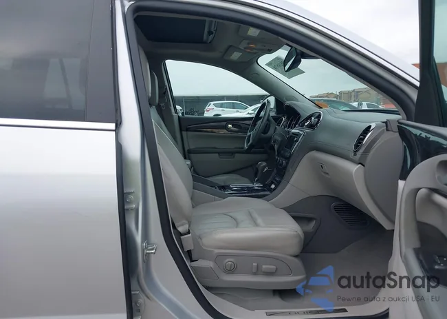 5GAKRCKDXFJ386883: 43528678