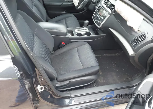 1N4AL3AP0HC268748: 43528702