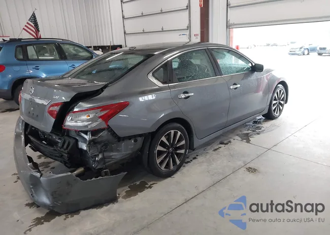 1N4AL3APXJC177783: 43528106