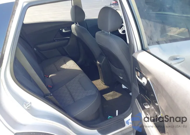 KNDCB3LC4L5376898: 43528105