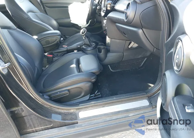 WMWXU1C37H2F77087: 43528143