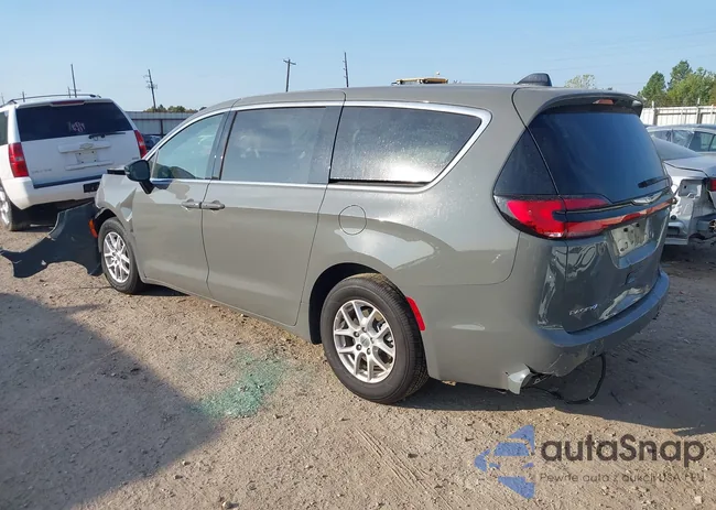 2C4RC1BG1SR562061: 43528150