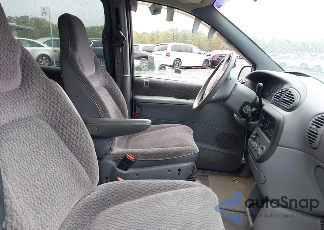 2B4GP44G2XR311838: 43529451