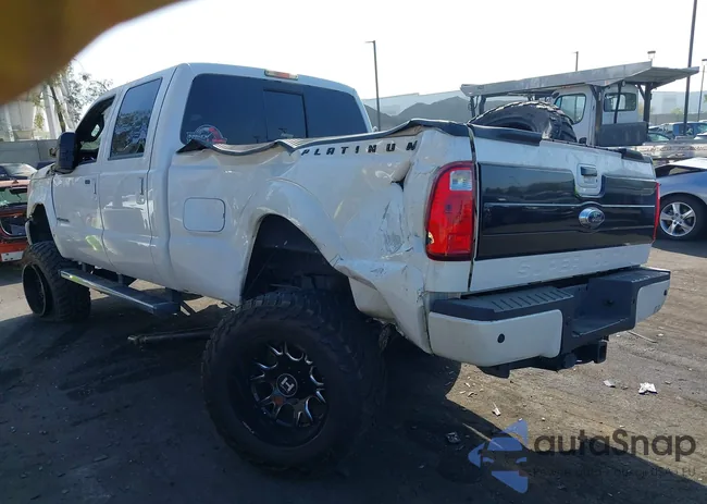 1FT8W3BT4FEA81820: 43529588